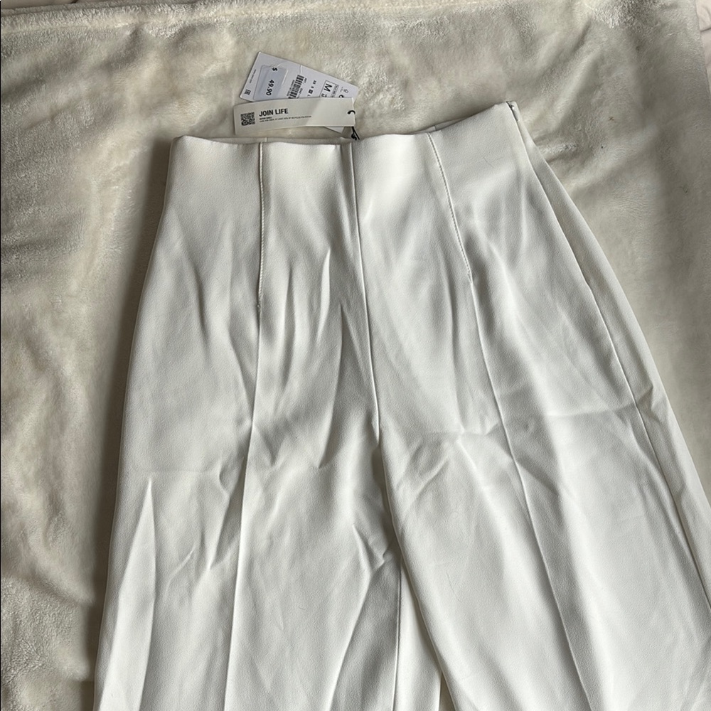 Zara White High-Waisted Pants